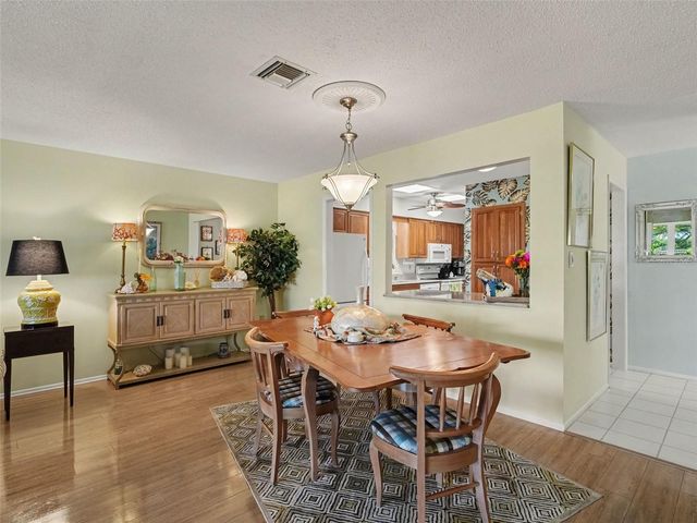6818 11TH AVENUE W, Bradenton, FL 34209