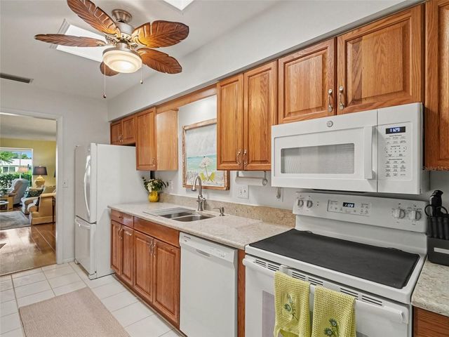6818 11TH AVENUE W, Bradenton, FL 34209