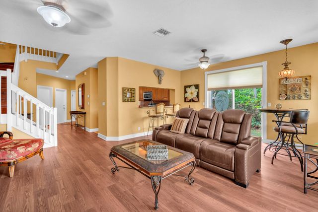 1888 SW 53rd Avenue, Plantation, FL 33317