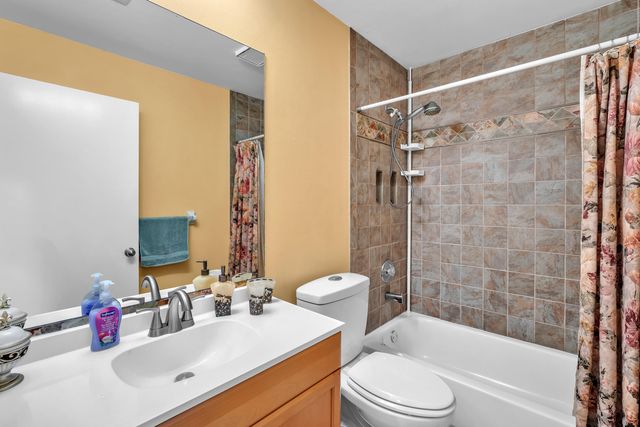 1888 SW 53rd Avenue, Plantation, FL 33317