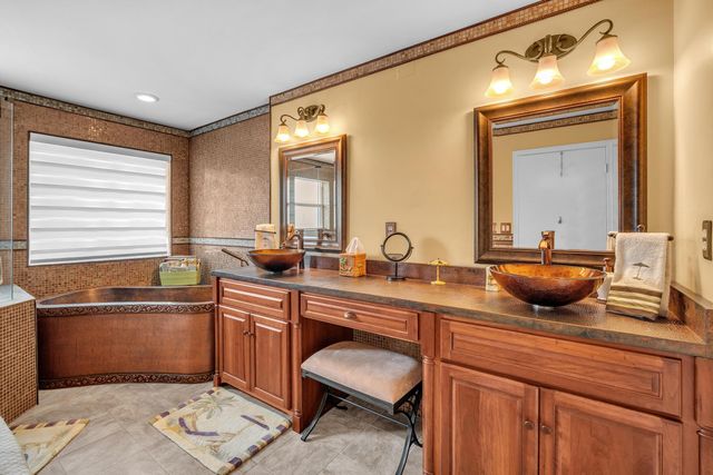 1888 SW 53rd Avenue, Plantation, FL 33317