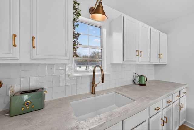 1912 Cherry St, Columbia, TN 38401