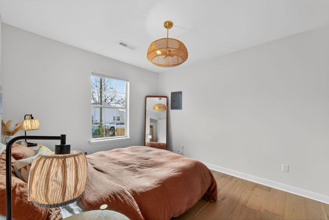 1912 Cherry St, Columbia, TN 38401