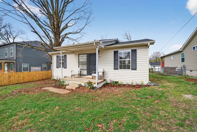 1912 Cherry St, Columbia, TN 38401