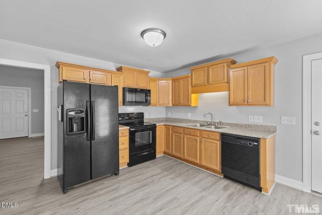 114 New River Court, Angier, NC 27501