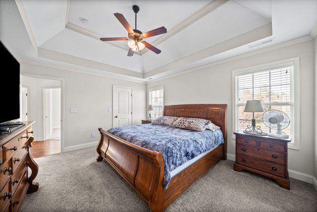 713 W Accipiter Cir, Clarksville, TN 37043