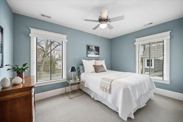 814 Park Avenue, Wilmette, IL 60091