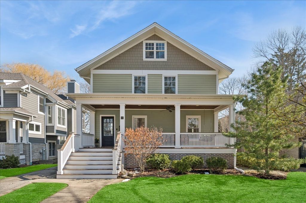 814 Park Avenue, Wilmette, IL 60091