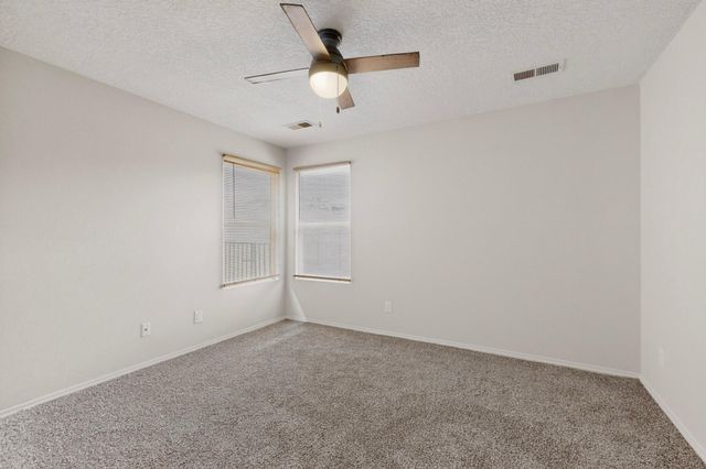 9309 Valle Vidal Place SW, Albuquerque, NM 87121