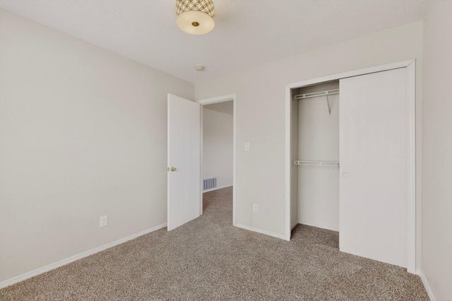 9309 Valle Vidal Place SW, Albuquerque, NM 87121