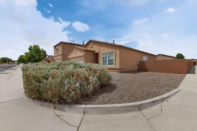 9309 Valle Vidal Place SW, Albuquerque, NM 87121