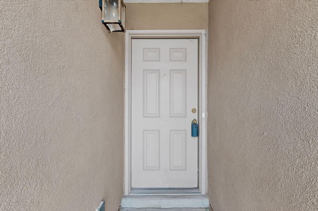 9309 Valle Vidal Place SW, Albuquerque, NM 87121