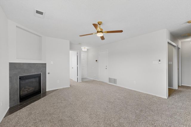 9309 Valle Vidal Place SW, Albuquerque, NM 87121