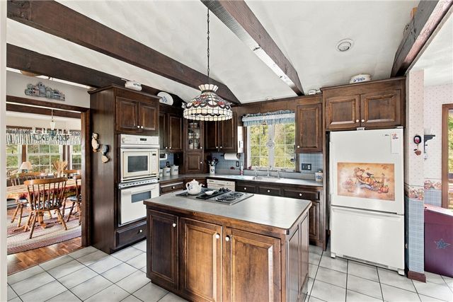423 Buxton Street, North Smithfield, RI 02896