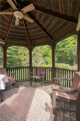 423 Buxton Street, North Smithfield, RI 02896