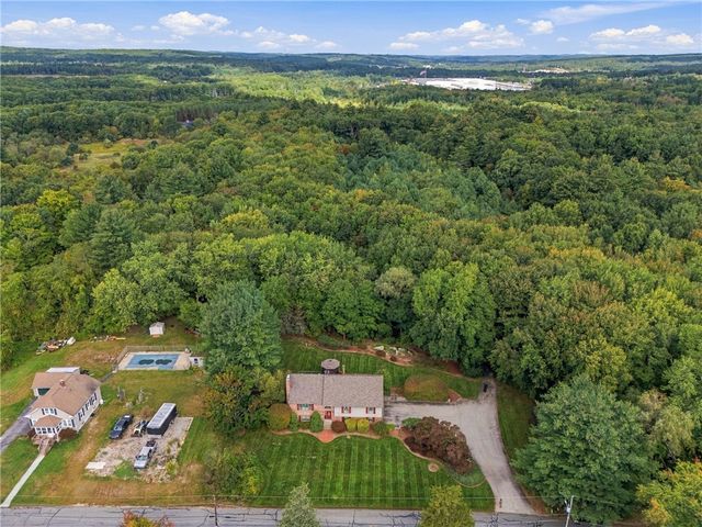 423 Buxton Street, North Smithfield, RI 02896