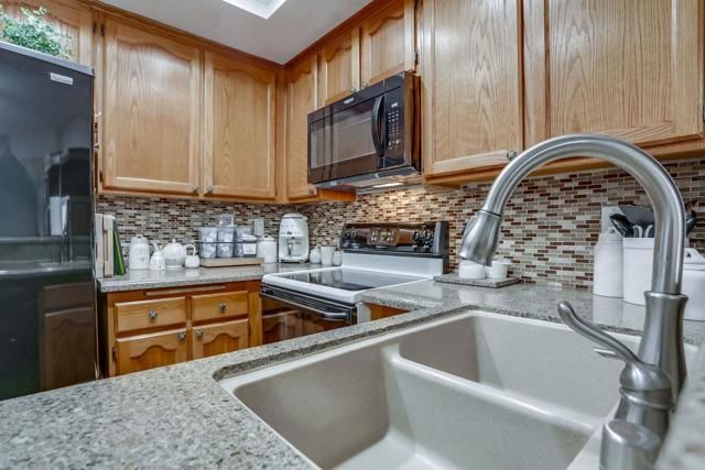 5875 Friars Apt 4404, San Diego, CA 92110