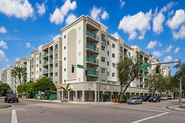6001 SW 70th Street 108, South Miami, FL 33143