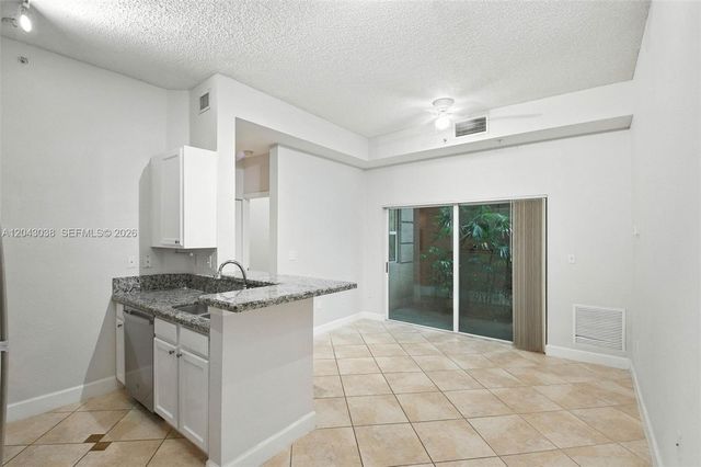 6001 SW 70th Street 108, South Miami, FL 33143