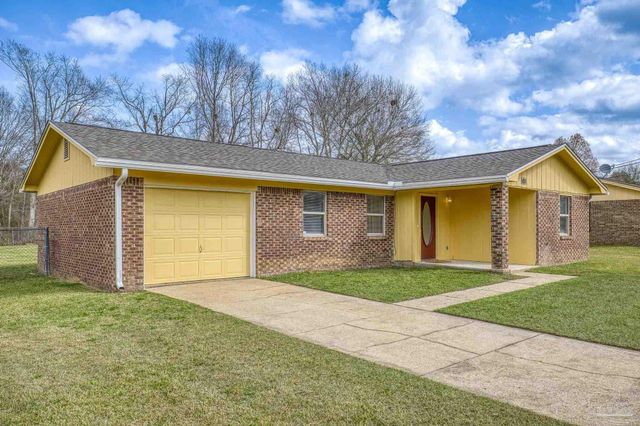 336 Crestfield Cir, Cantonment, FL 32533