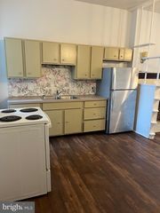 171 S CHARLOTTE ST #1, Manheim, PA 17545