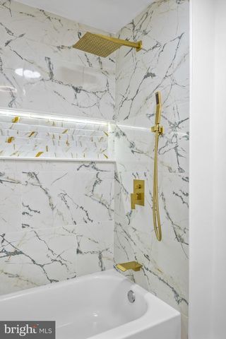 613 HAWKS BRIDGE, Carneys Point, NJ 08069