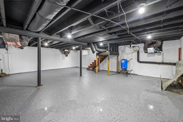 613 HAWKS BRIDGE, Carneys Point, NJ 08069