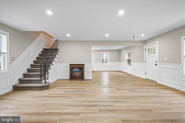 613 HAWKS BRIDGE, Carneys Point, NJ 08069