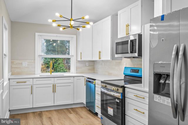 613 HAWKS BRIDGE, Carneys Point, NJ 08069