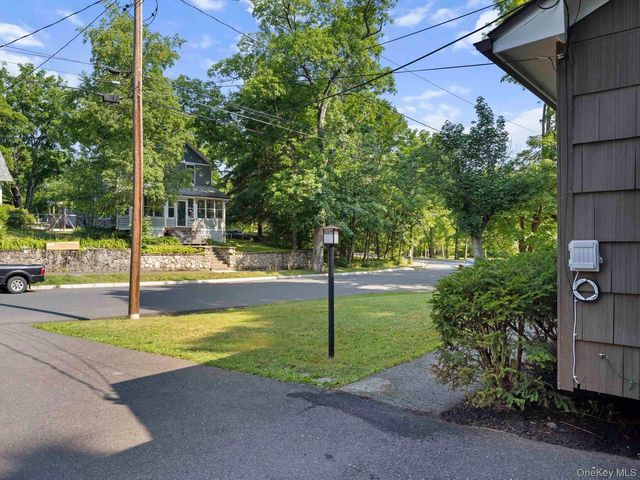 30 Prospect Street, New Paltz, NY 12561