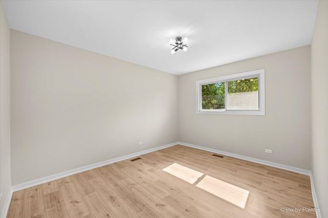 1420 Cooper Road, Hoffman Estates, IL 60169