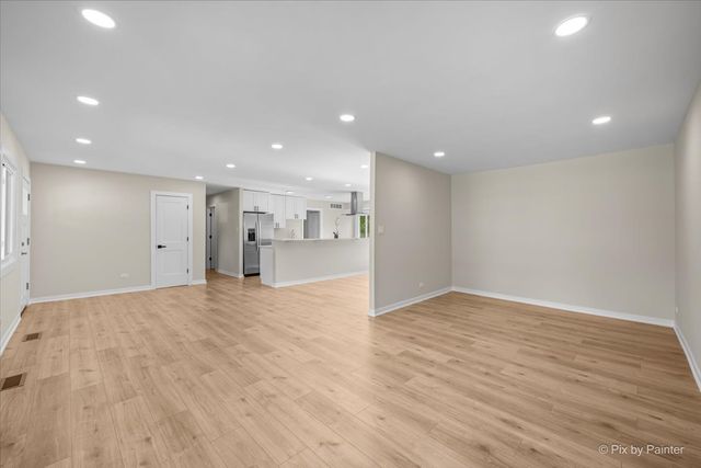 1420 Cooper Road, Hoffman Estates, IL 60169