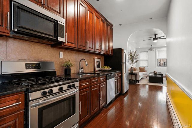 1891 Pacific Street, Brooklyn, NY 11233