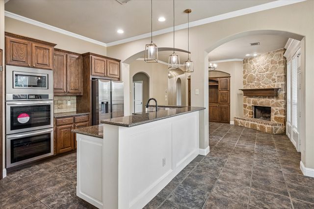7149 Stone Villa Circle, North Richland Hills, TX 76182