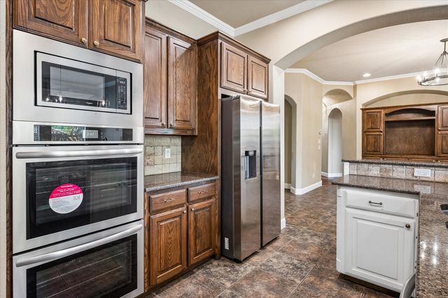7149 Stone Villa Circle, North Richland Hills, TX 76182