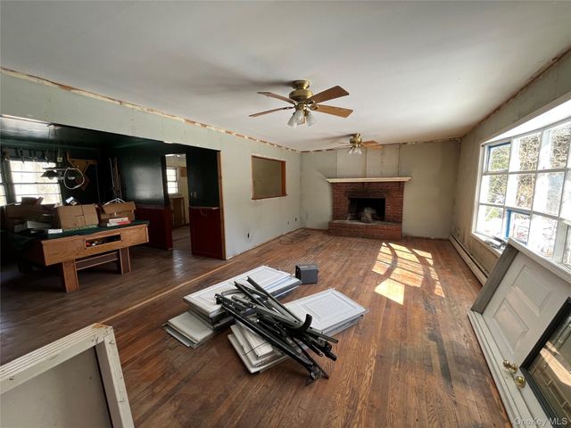 802 Tooker Avenue, West Babylon, NY 11704