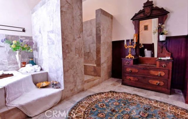 225 N Lima, Sierra Madre, CA 91024
