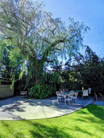 225 N Lima, Sierra Madre, CA 91024