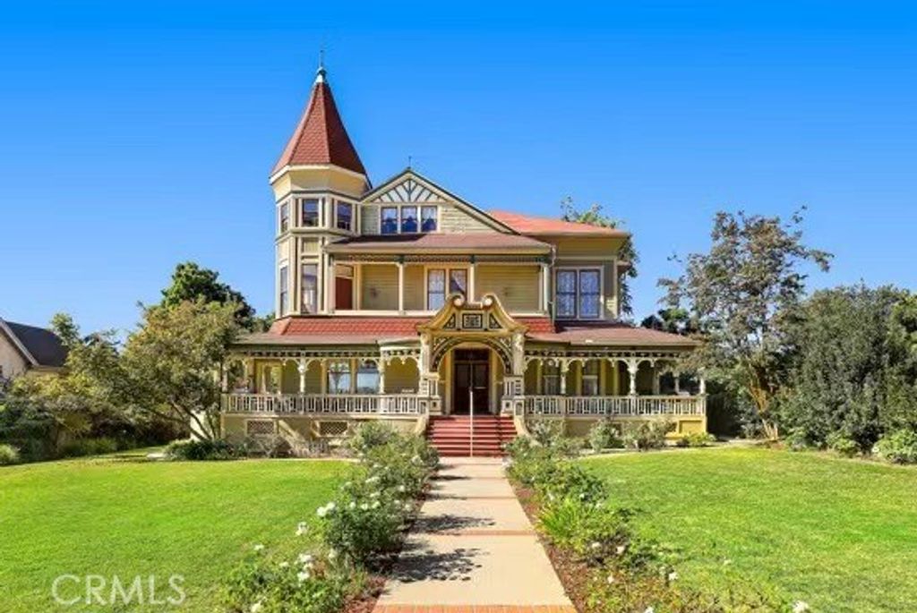 225 N Lima, Sierra Madre, CA 91024