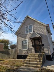 112 S 14th Avenue, Maywood, IL 60153