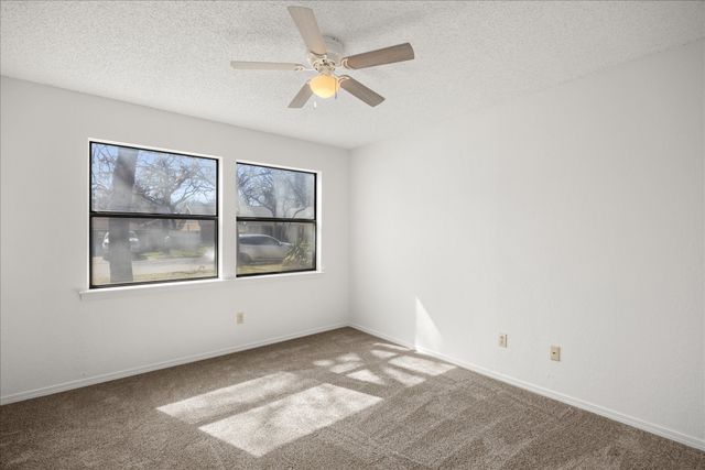 1113 Wood Ridge Drive, Azle, TX 76020