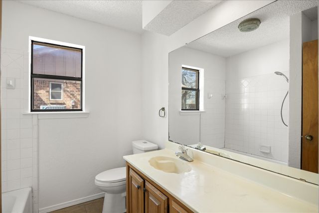 1113 Wood Ridge Drive, Azle, TX 76020