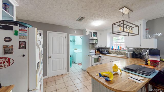 1634 Pink Lilly Road, Prattville, AL 36067