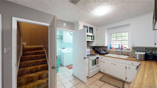 1634 Pink Lilly Road, Prattville, AL 36067