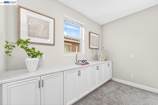 4433 Cherico Ln, Dublin, CA 94568