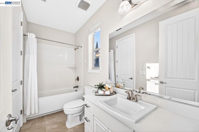 4433 Cherico Ln, Dublin, CA 94568