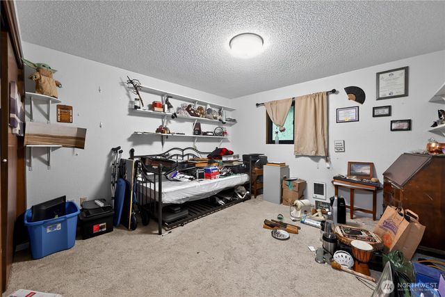37135 2nd Avenue SW, Federal Way, WA 98023