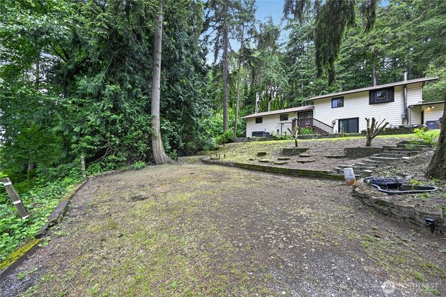 37135 2nd Avenue SW, Federal Way, WA 98023