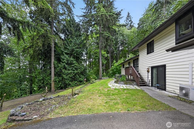 37135 2nd Avenue SW, Federal Way, WA 98023