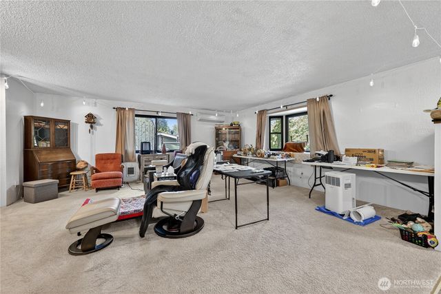 37135 2nd Avenue SW, Federal Way, WA 98023